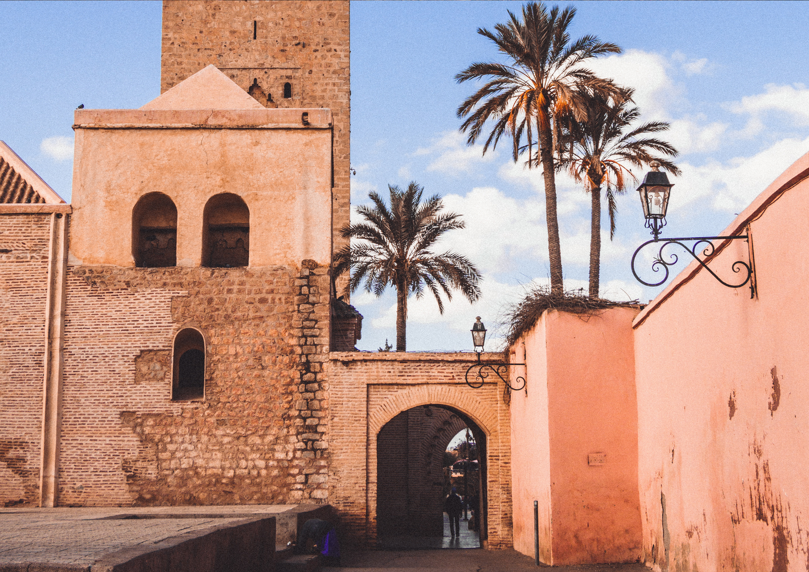 4 Days Desert Tour from Marrakech to Fes via Merzouga